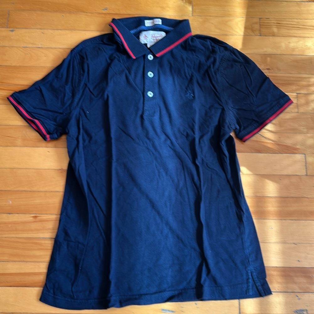 Men’s penguin polo shirt,slim fit,size medium.An original penguin byMunsingwear.